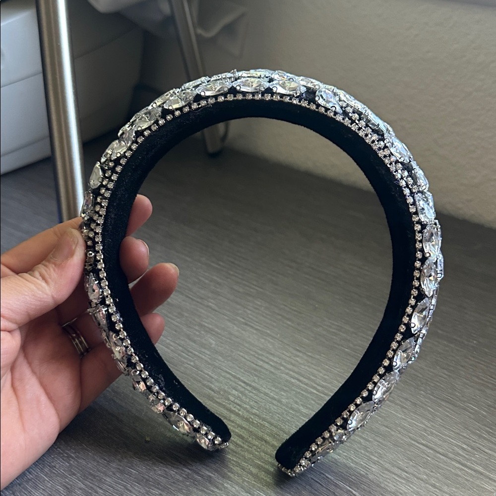 Zara Black and Silver Crystal Headband - Picture 10 of 10